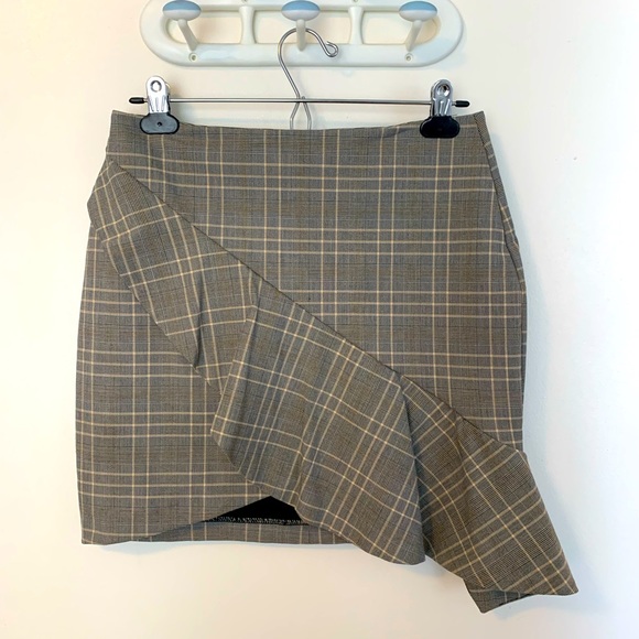 H&M Mini Skirt 8 - Picture 1 of 2